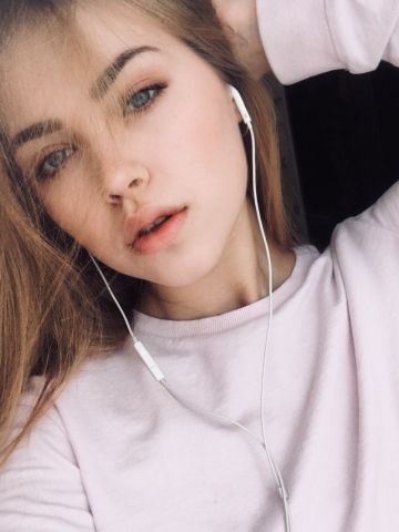 Майя Кировский